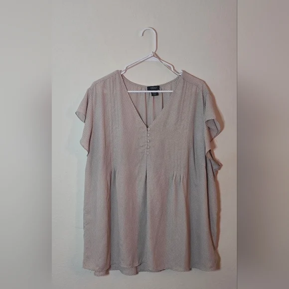 Jones & Co Polka Dot Blouse Plus Size V Neck Flutter Sleeve Lightweight Top 3X - Picture 1 of 5